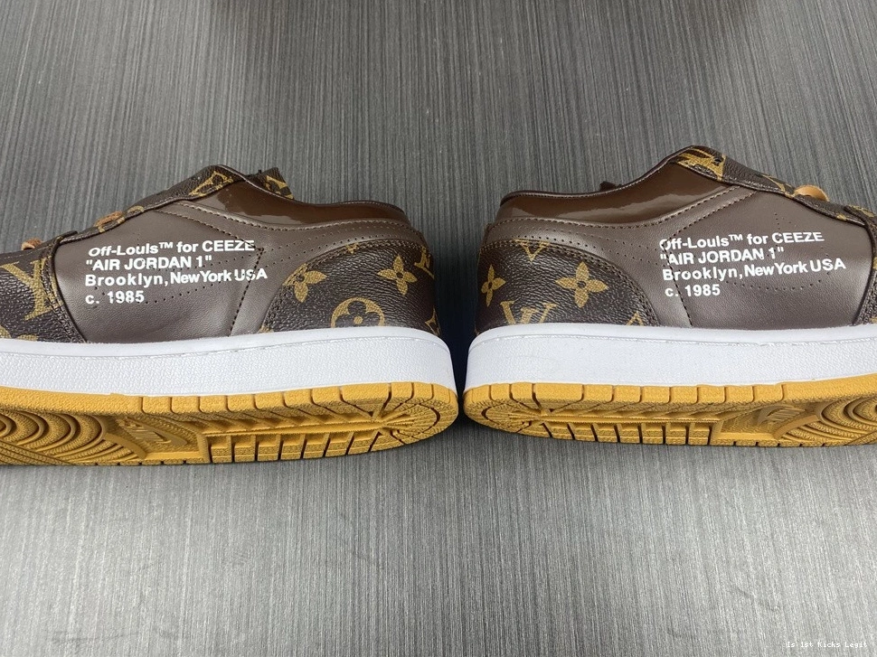 OWT X 1 MENS LWE AIR AQ0818-203 X JORDAN CUSTOMS 0316